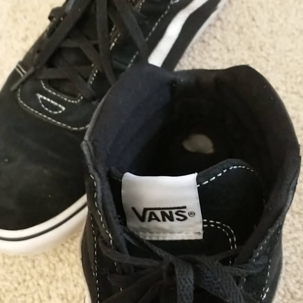 Vans Women's Sneakers - Picture 11 of 12